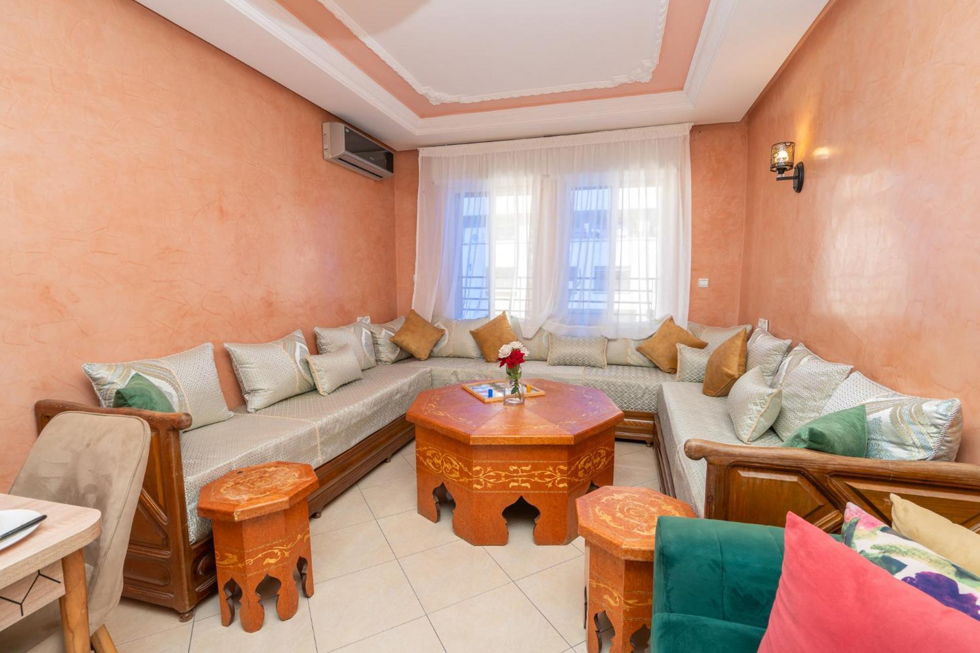 Appartement 2 Chambres Pres De La Corniche طنجة المظهر الخارجي الصورة